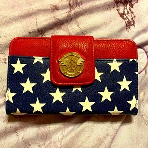 Wonder Woman wallet
